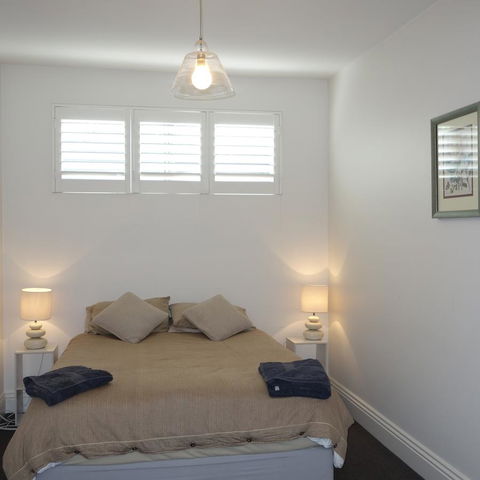 Patersonia Cottage - Redcliffe Tourism 15