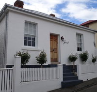 Patersonia Cottage - Redcliffe Tourism