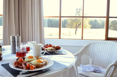 Buttons Cottage For Canyon & Rain Forest Walks With In House Dining - Redcliffe Tourism 28