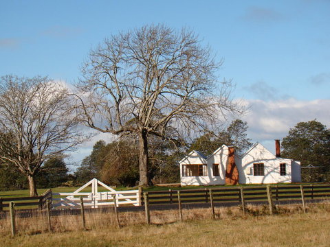 Buttons Cottage For Canyon & Rain Forest Walks With In House Dining - Redcliffe Tourism 7