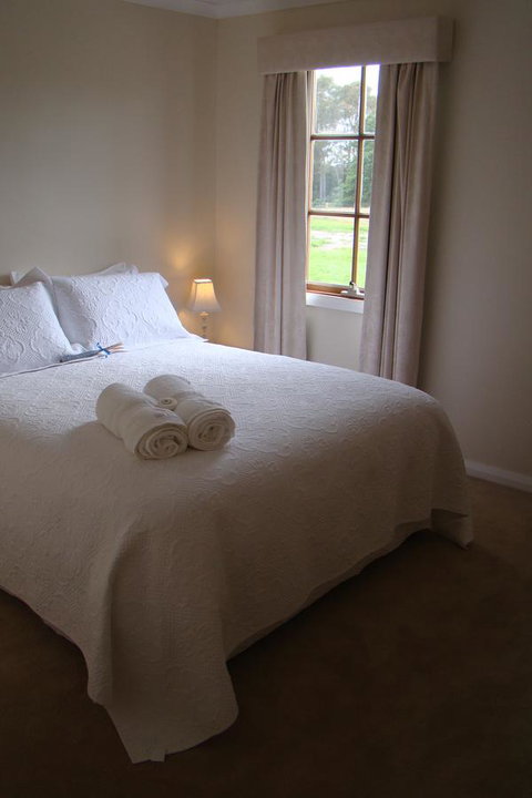 Buttons Cottage For Canyon & Rain Forest Walks With In House Dining - Redcliffe Tourism 18