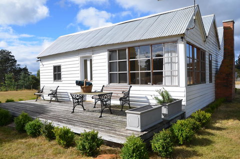 Buttons Cottage For Canyon & Rain Forest Walks With In House Dining - Redcliffe Tourism 5