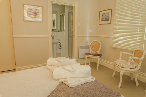 Glencoe Country Bed And Breakfast - Redcliffe Tourism 1