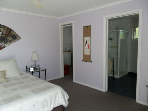Freycinet Waters - Redcliffe Tourism 14