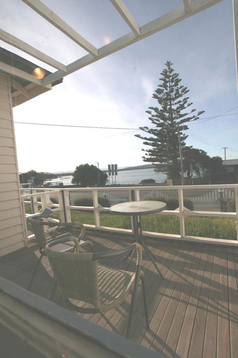 Freycinet Waters - Redcliffe Tourism 21