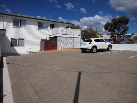 Freycinet Waters - Redcliffe Tourism 35