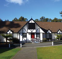 Fox and Hounds Inn - Redcliffe Tourism