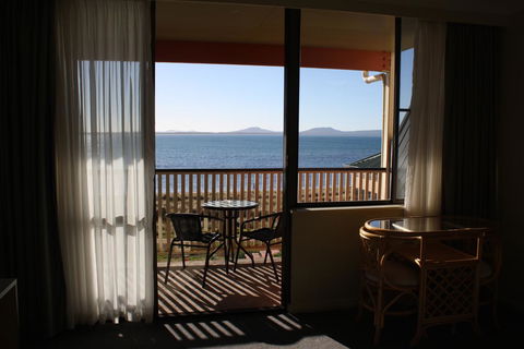 Swansea Motor Inn Tasmania - Redcliffe Tourism 11