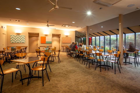 Mornington Inn - Redcliffe Tourism 16