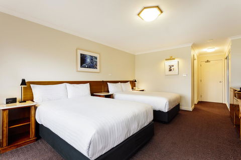 Cradle Mountain Hotel - Redcliffe Tourism 8