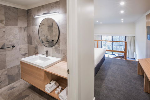 Cradle Mountain Hotel - Redcliffe Tourism 16