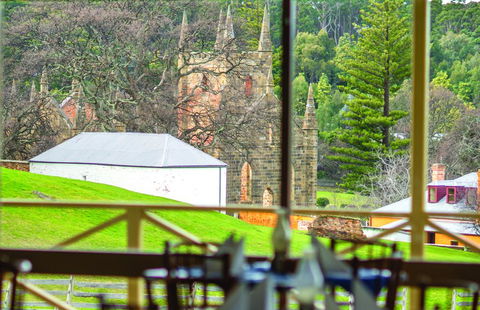 Port Arthur Motor Inn - Redcliffe Tourism 5