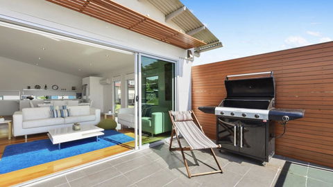 Seas The Day - Seaside Getaway - Redcliffe Tourism 6