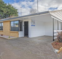 Elkie Villa - 2 Bedroom Unit - Burnie - Redcliffe Tourism
