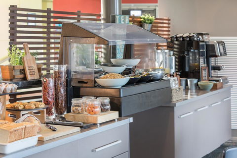 Travelodge Hotel Hobart Airport - Redcliffe Tourism 15