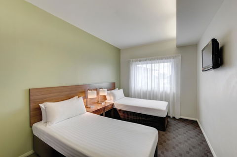 Travelodge Hotel Hobart Airport - Redcliffe Tourism 10
