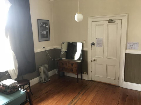 Arthouse Hostel - Redcliffe Tourism 16