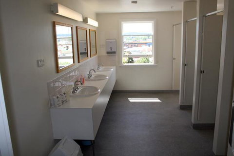 Arthouse Hostel - Redcliffe Tourism 26