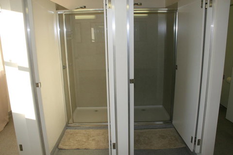 Arthouse Hostel - Redcliffe Tourism 37