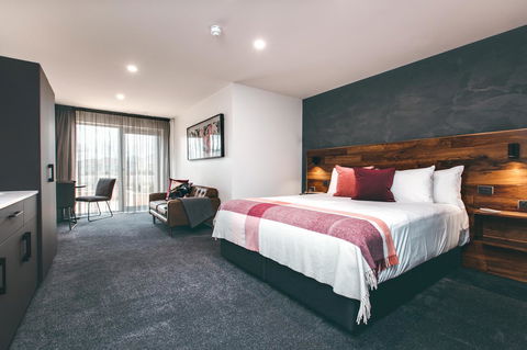Maylands Lodge - Redcliffe Tourism 37