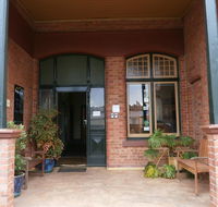 Launceston Backpackers - Redcliffe Tourism