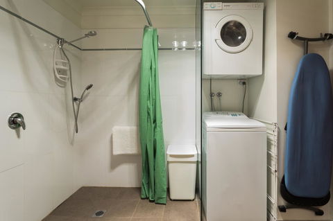 Arthur Riverfront And Sea Lodge Downstream - Redcliffe Tourism 16