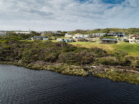 Arthur Riverfront And Sea Lodge Downstream - Redcliffe Tourism 19
