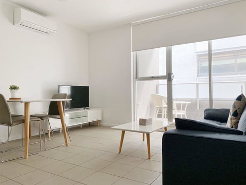 Poplar Box Hill Apartment - Redcliffe Tourism 6