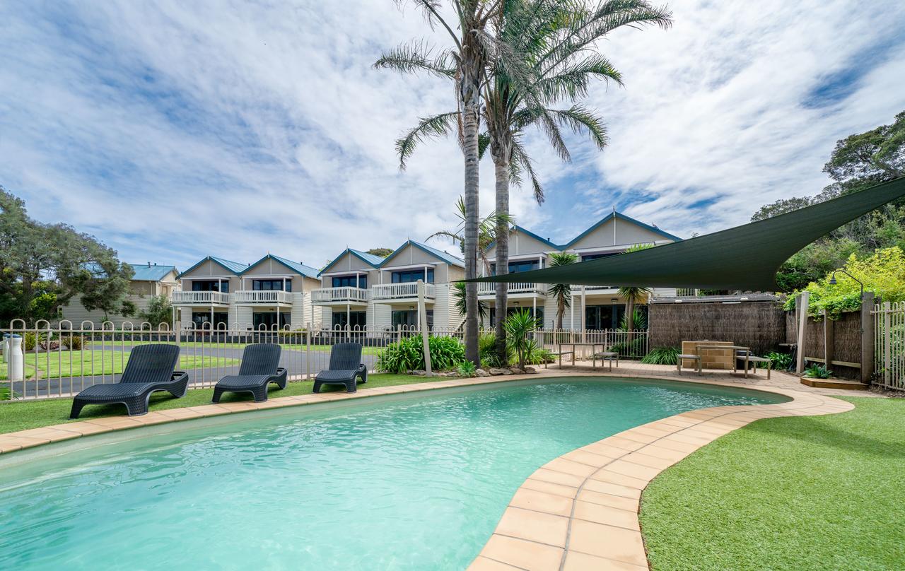  Redcliffe Tourism
