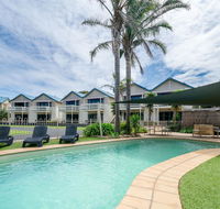 Boathouse Resort Studios and Suites - Redcliffe Tourism