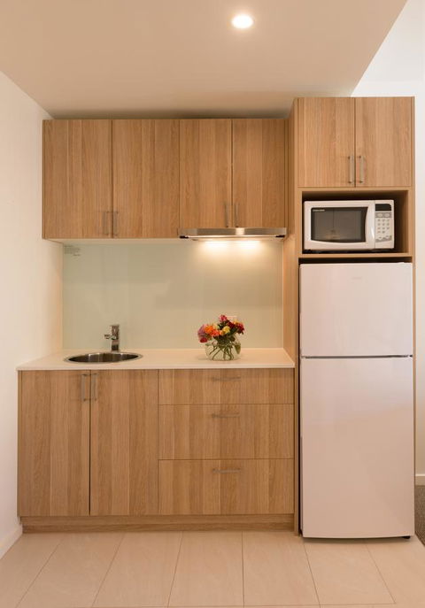 Boathouse Resort Studios And Suites - Redcliffe Tourism 30