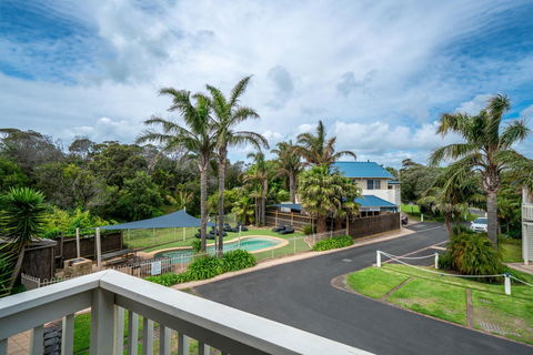 Boathouse Resort Studios And Suites - Redcliffe Tourism 1
