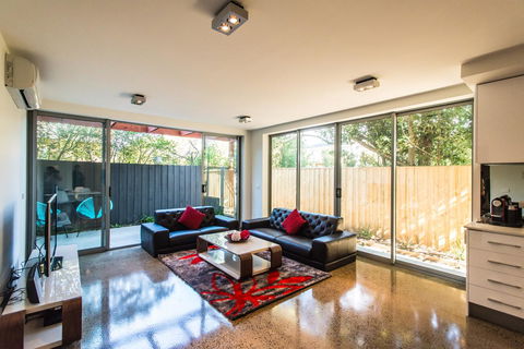 The Waverley International Hotel - Redcliffe Tourism 33