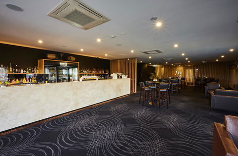 Mornington Hotel - Redcliffe Tourism 15