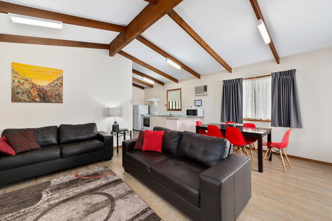 High Country Holiday Park - Redcliffe Tourism 8