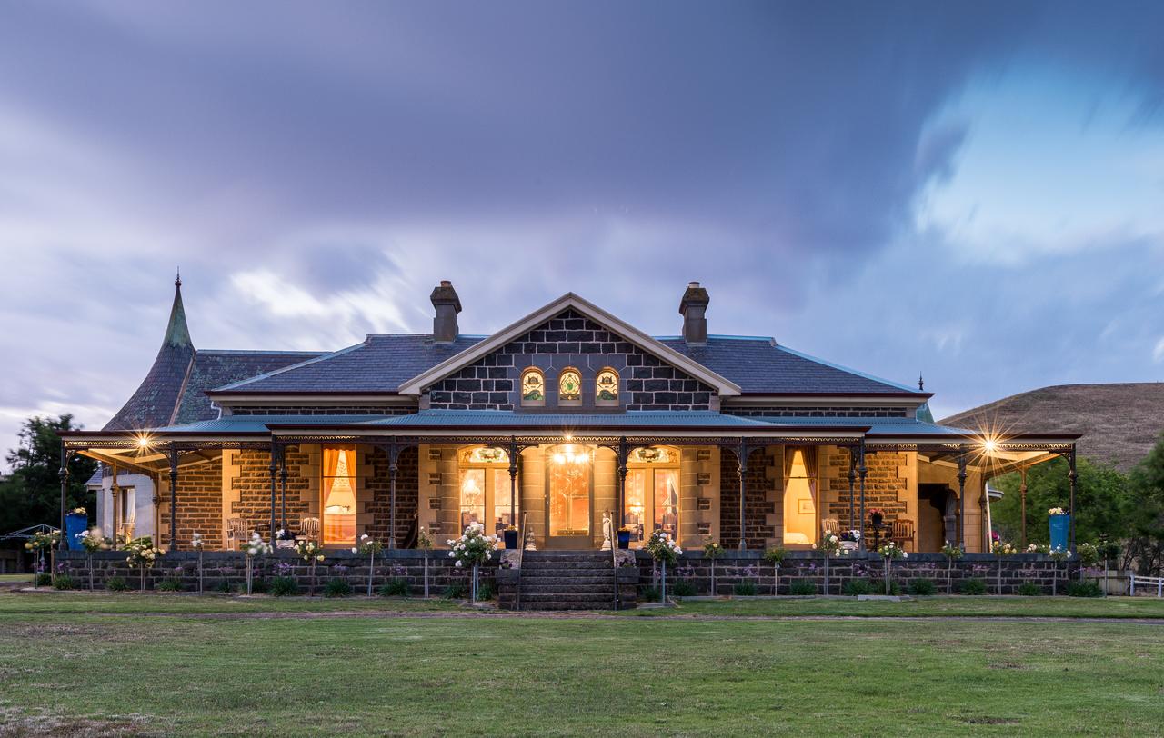  Redcliffe Tourism