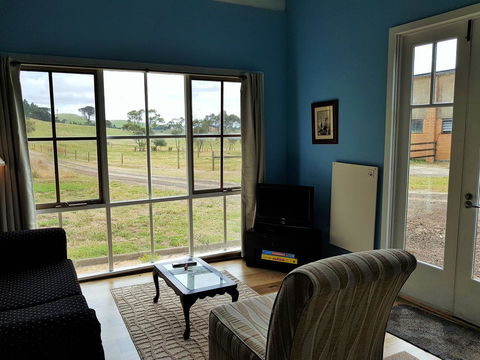 Coragulac House Cottages - Redcliffe Tourism 31