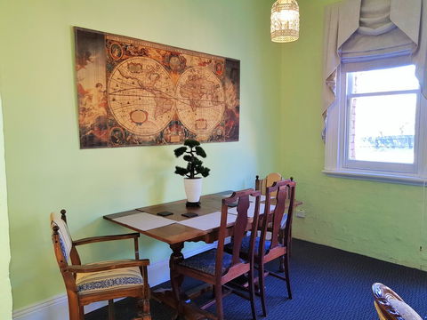 Coragulac House Cottages - Redcliffe Tourism 15