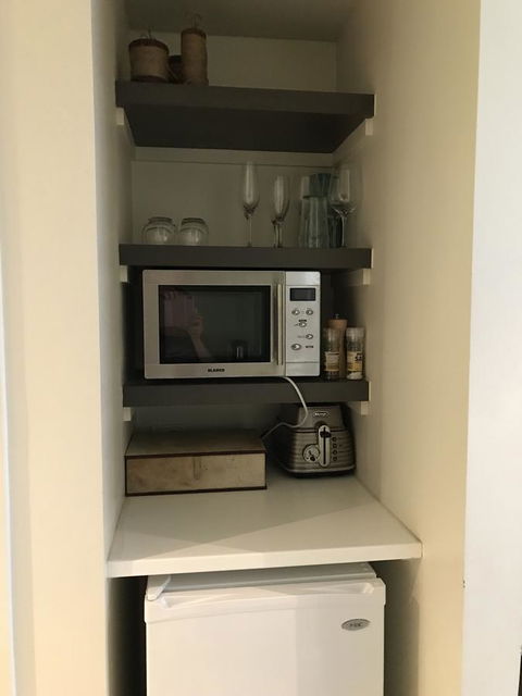 Lorne World - Redcliffe Tourism 44