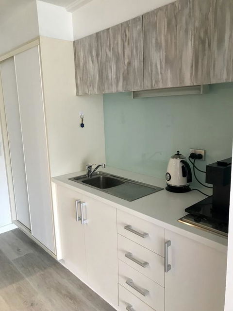 Lorne World - Redcliffe Tourism 2