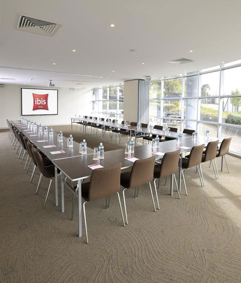 Ibis Melbourne - Glen Waverley - Redcliffe Tourism 25