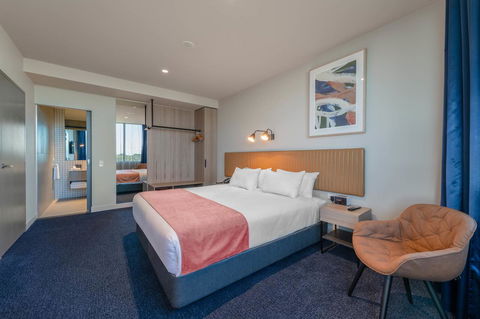 Mantra Melbourne Epping - Redcliffe Tourism 24