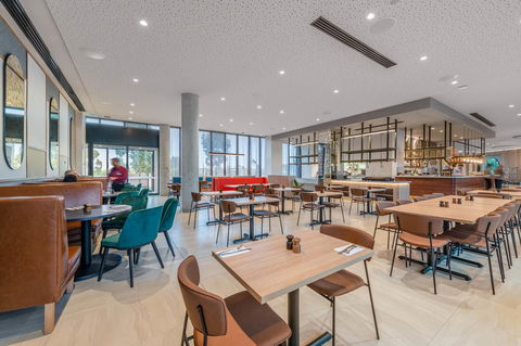 Mantra Melbourne Epping - Redcliffe Tourism 4