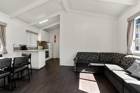 Bright Riverside Holiday Park - Redcliffe Tourism 6