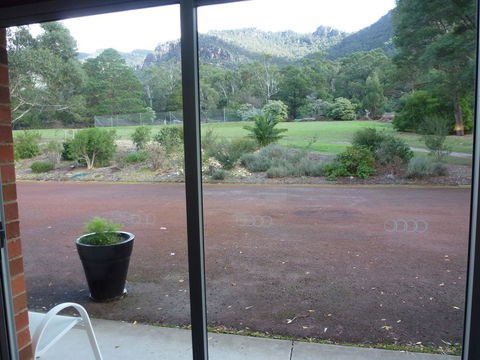 The Grampians Motel - Redcliffe Tourism 34