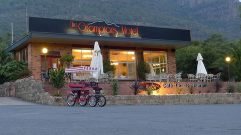 The Grampians Motel - Redcliffe Tourism 7