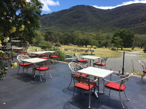 The Grampians Motel - Redcliffe Tourism 0