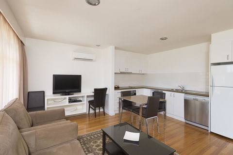 Port Campbell Parkview Motel & Apartments - Redcliffe Tourism 4