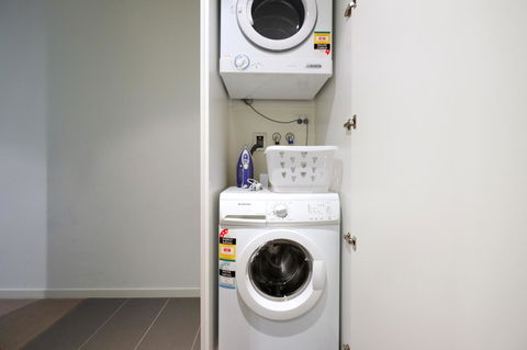 Mono Apartments On Franklin Street - Redcliffe Tourism 22