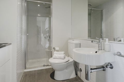 Mono Apartments On Franklin Street - Redcliffe Tourism 21